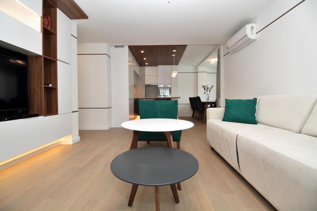 Ambijent Apartman Free Public Parking サラエヴォ エクステリア 写真