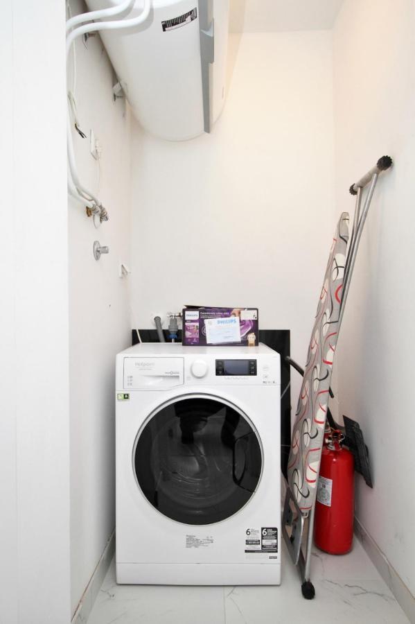 Ambijent Apartman Free Public Parking サラエヴォ エクステリア 写真